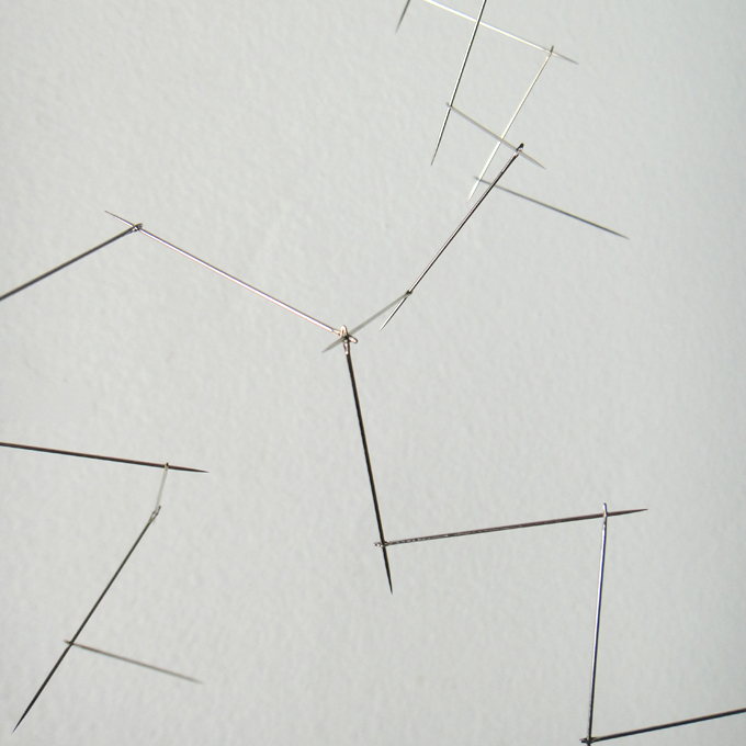 <b>Structure II</b> (detail)<br>
Needles inserted one into the other<br>
32 x 27 x 13 cm<br>
2011